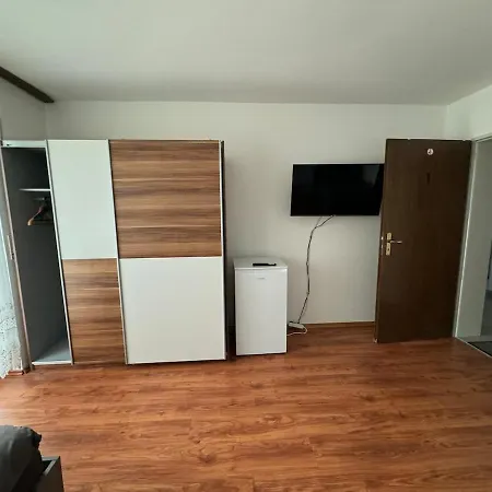 Monteurwohnung Monteurzimmer 13 Personen Appartement Kleinkötz