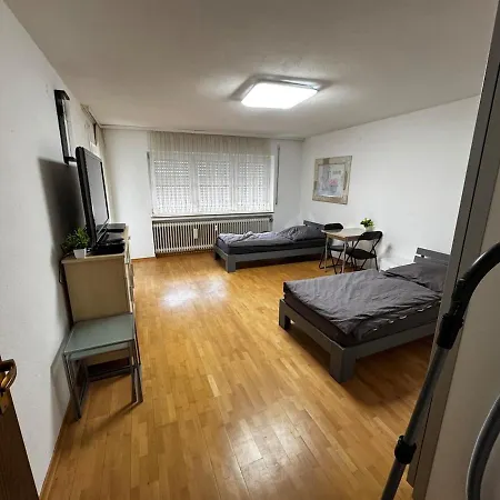 Monteurwohnung Monteurzimmer 13 Personen * Kleinkötz