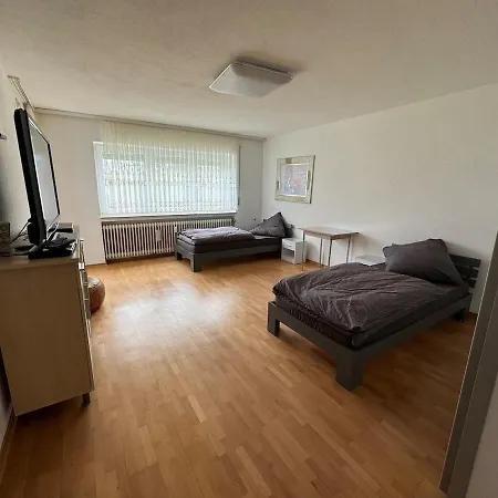 Apartamento Monteurwohnung Monteurzimmer 13 Personen Kleinkötz