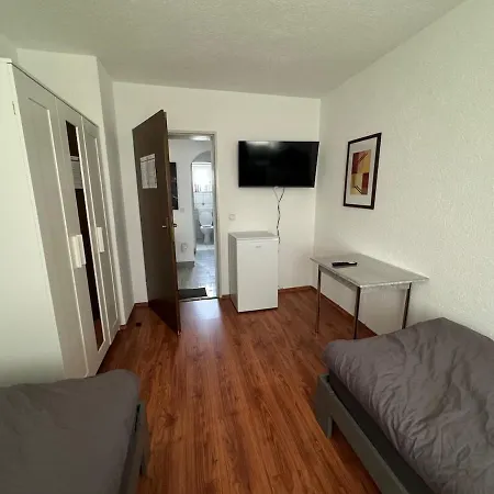 Monteurwohnung Monteurzimmer 13 Personen Kleinkötz