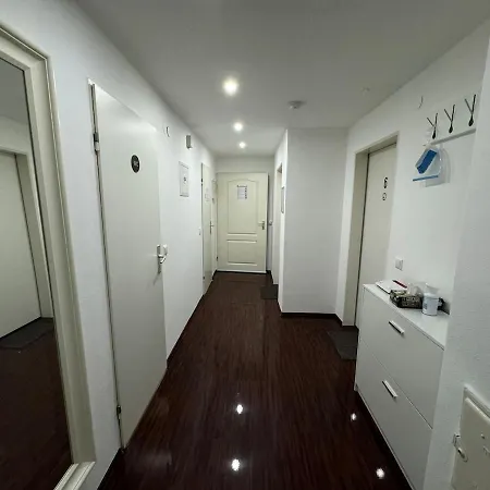 Monteurwohnung Monteurzimmer 13 Personen Apartment Kleinkotz