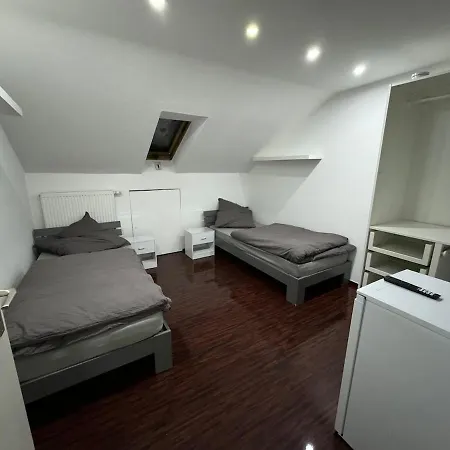 Appartement Monteurwohnung Monteurzimmer 13 Personen